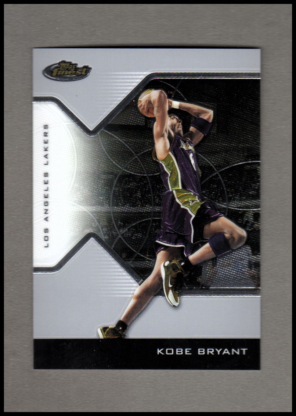 2004-05 Finest #8 Kobe Bryant