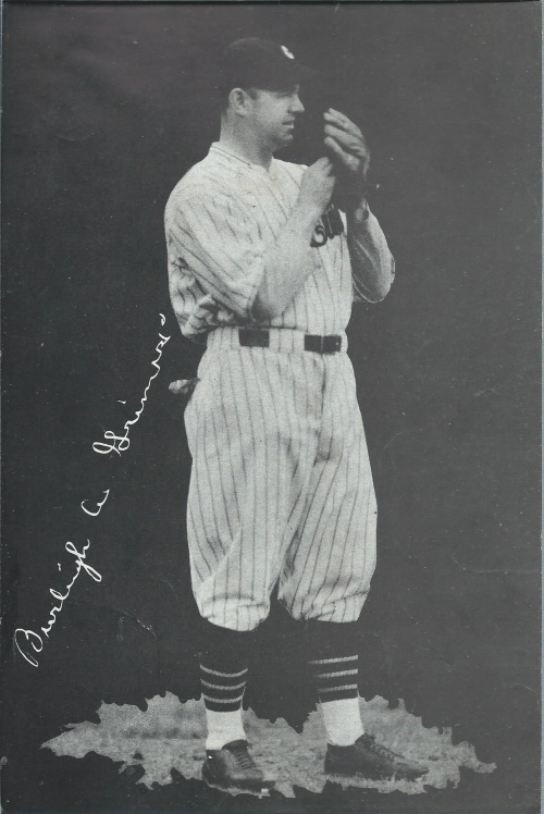 1932 Cubs Team Issue #8 Burleigh Grimes