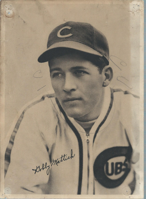 1939 Cubs Team Issue #18 Bobby Mattick