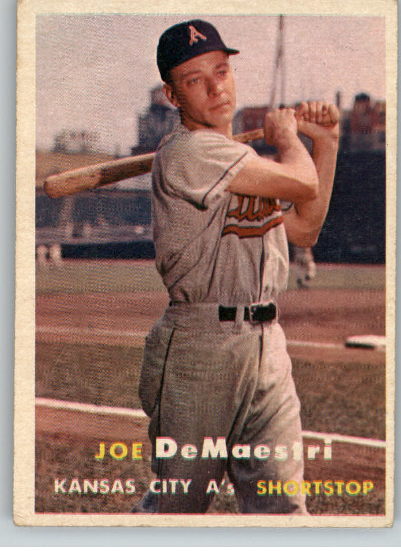 1957 Topps #44 Joe DeMaestri