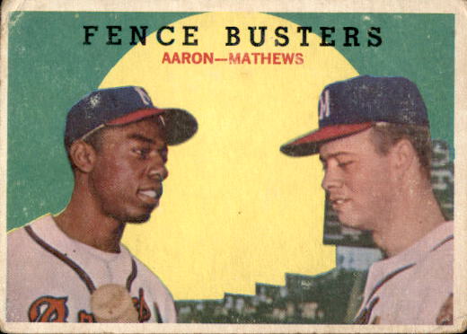 1959 Topps #212A Fence Busters/Hank Aaron/Eddie Mathews GB