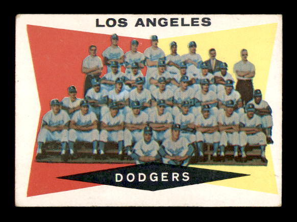 1960 Topps #18 Los Angeles Dodgers CL