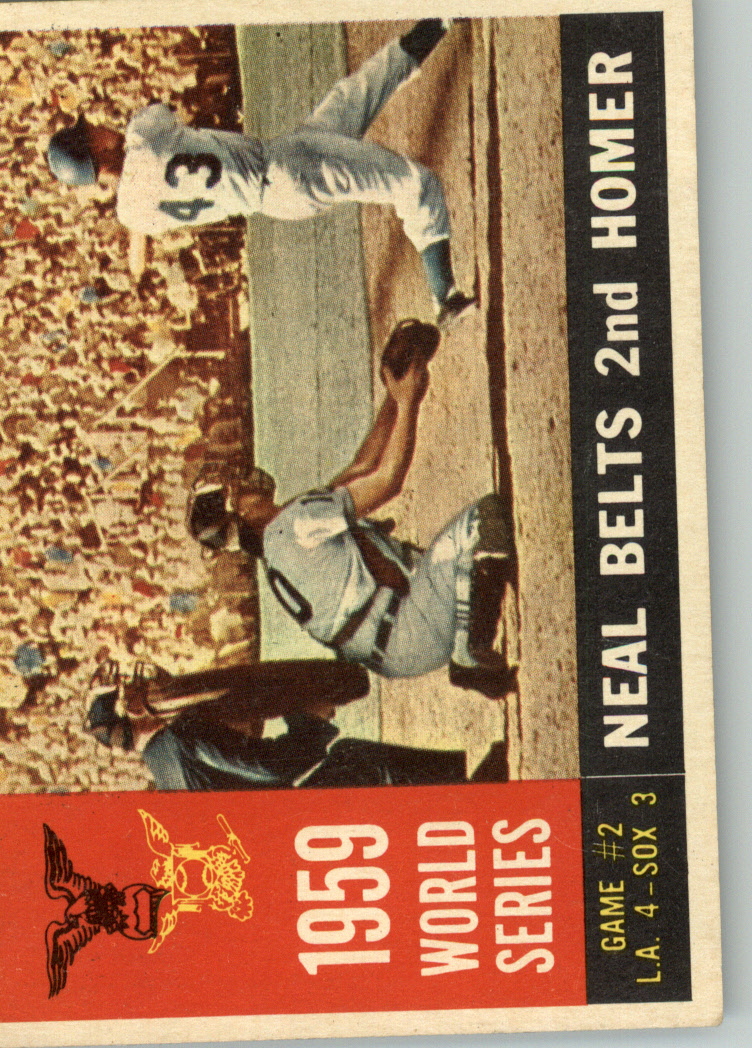 1960 Topps #386 World Series Game 2/Charlie Neal/Belts Second Homer