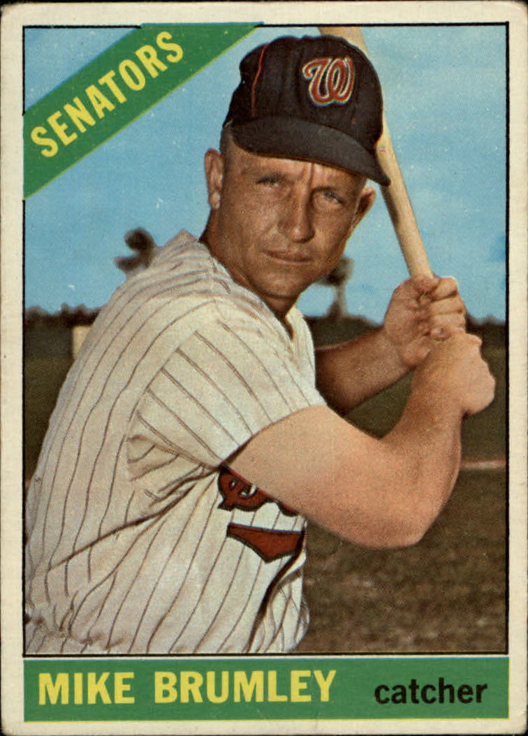 1966 Topps #29 Mike Brumley