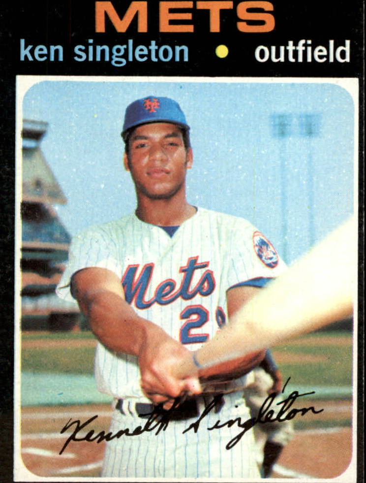 1971 Topps #16 Ken Singleton RC