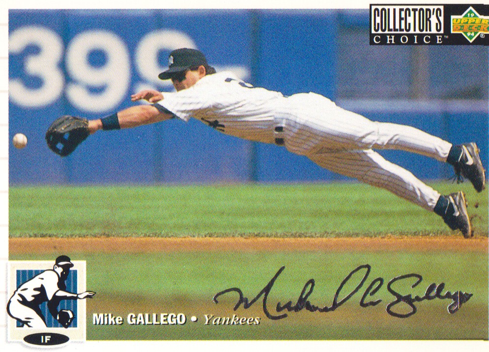 1994 Collector's Choice Silver Signature #104 Mike Gallego