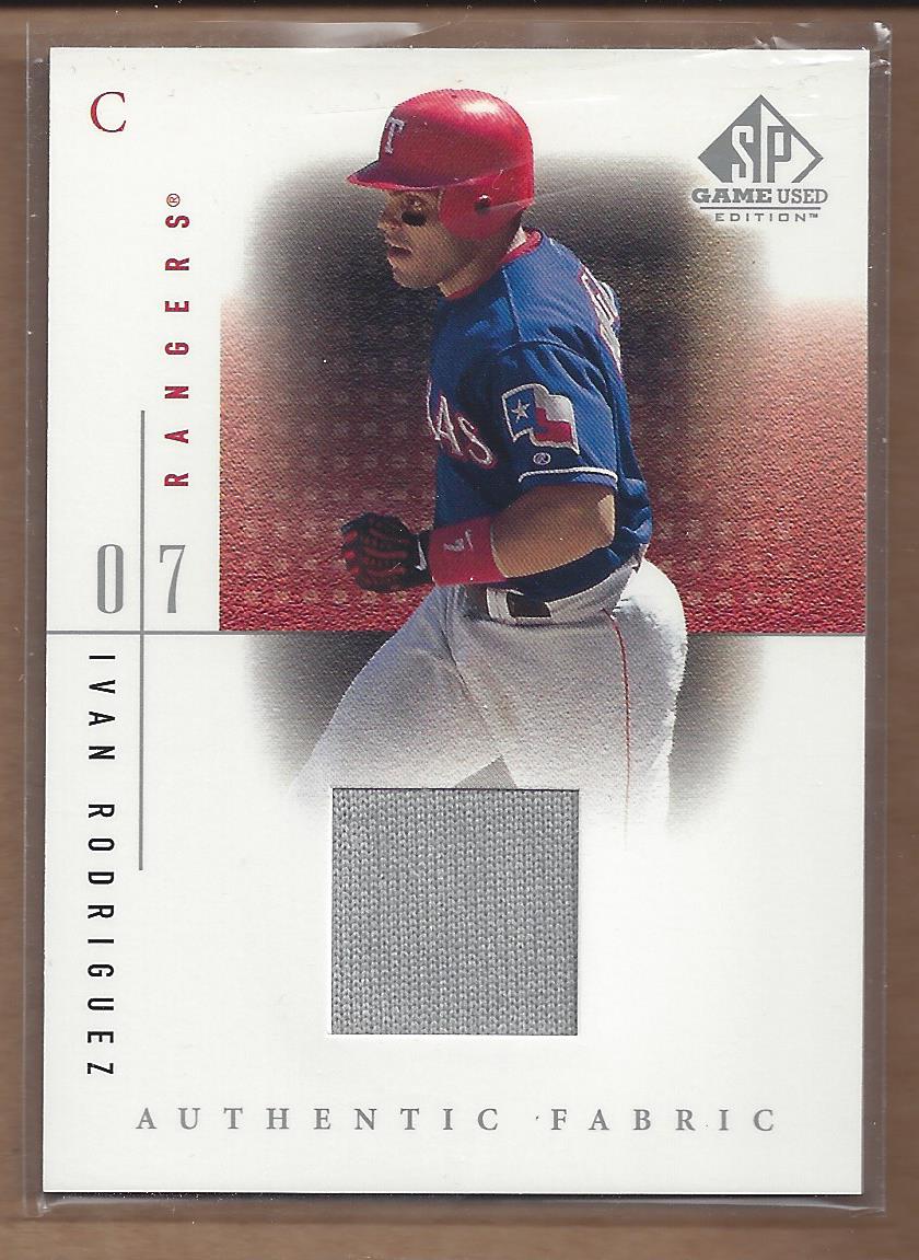 2001 SP Game Used Edition Authentic Fabric #IR Ivan Rodriguez