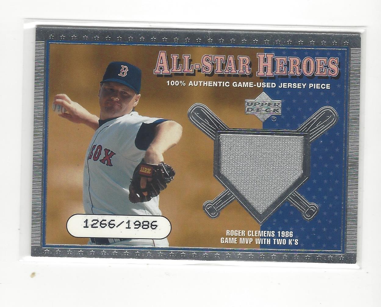 Roger Clemens player worn jersey patch baseball card (New York Yankees)  2003 Fleer Tradition Milestones #RC