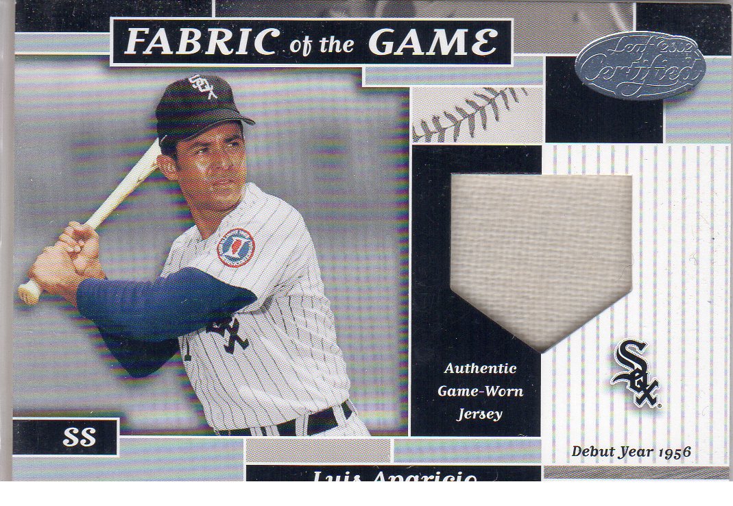 2002 Leaf Certified Fabric of the Game #28DY Luis Aparicio/56