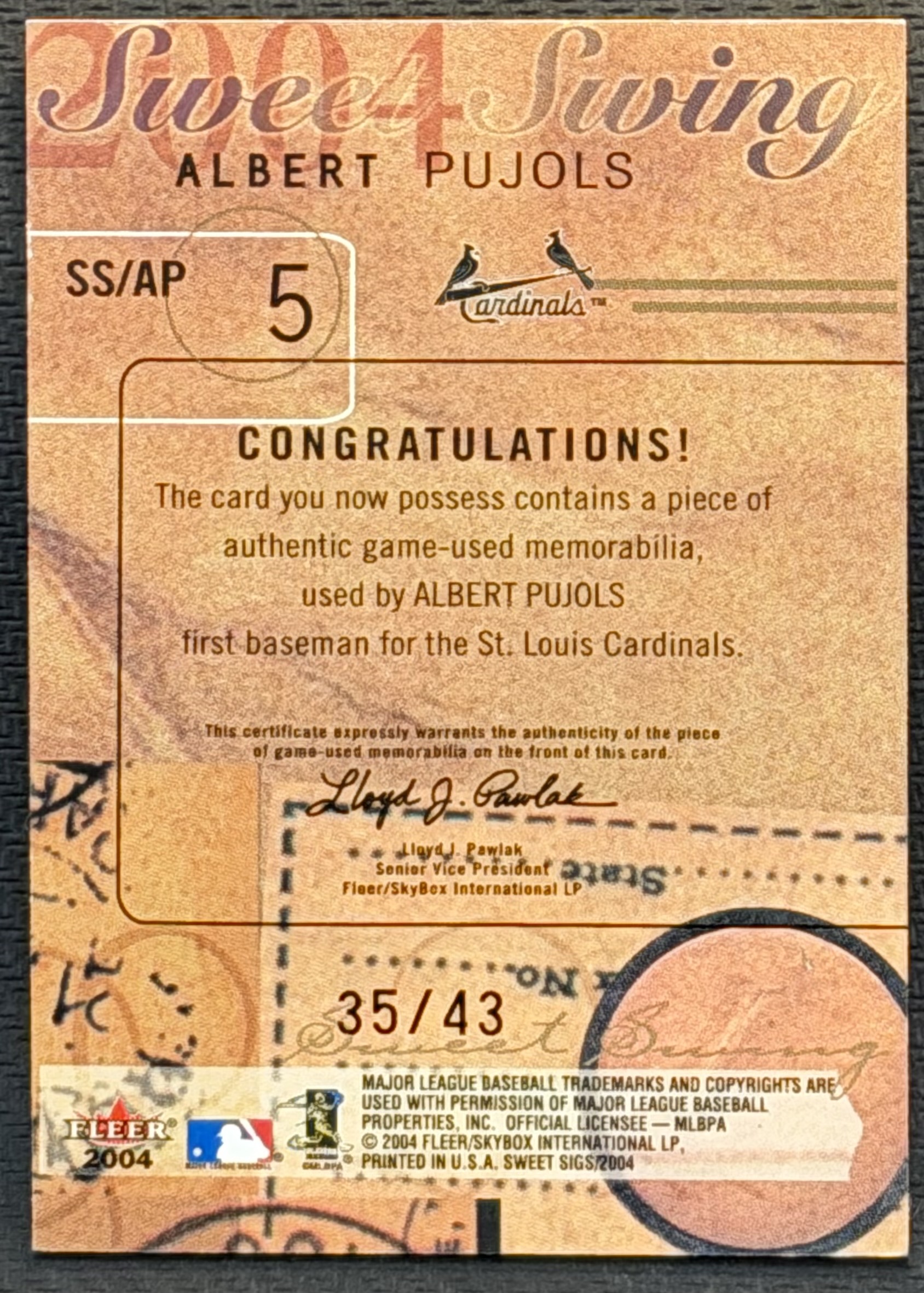 2004 Fleer Sweet Sigs Sweet Swing Bat-Patch Black #AP Albert Pujols/43 back image