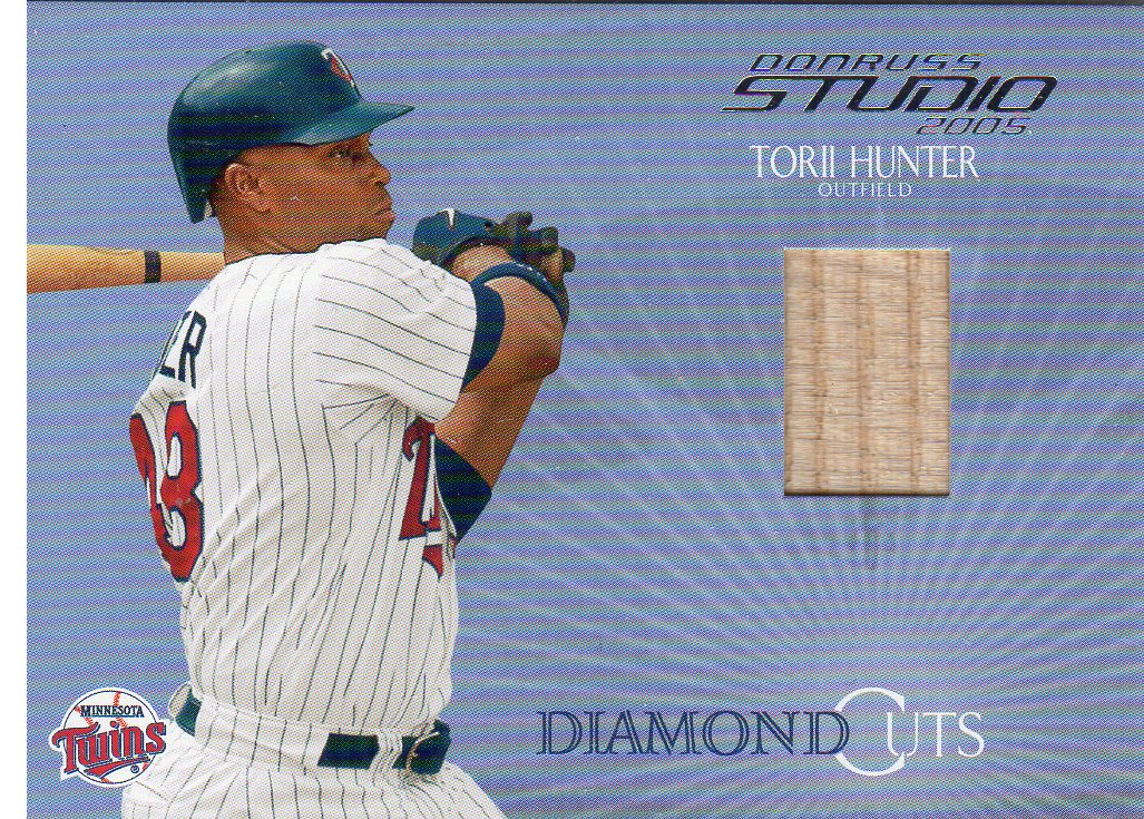 2005 Studio Diamond Cuts Bat #DC8 Torii Hunter/300