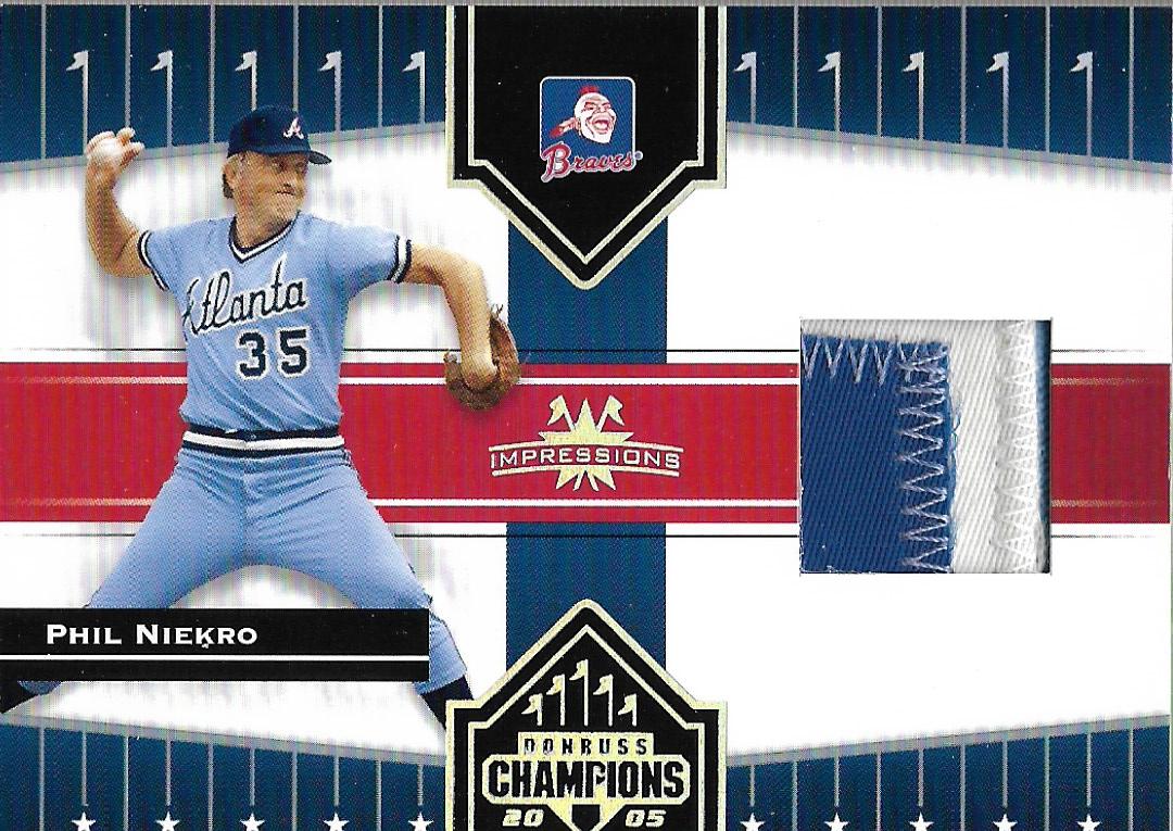 1969 Topps #355 Phil Niekro Atlanta Braves Baseball Card NM