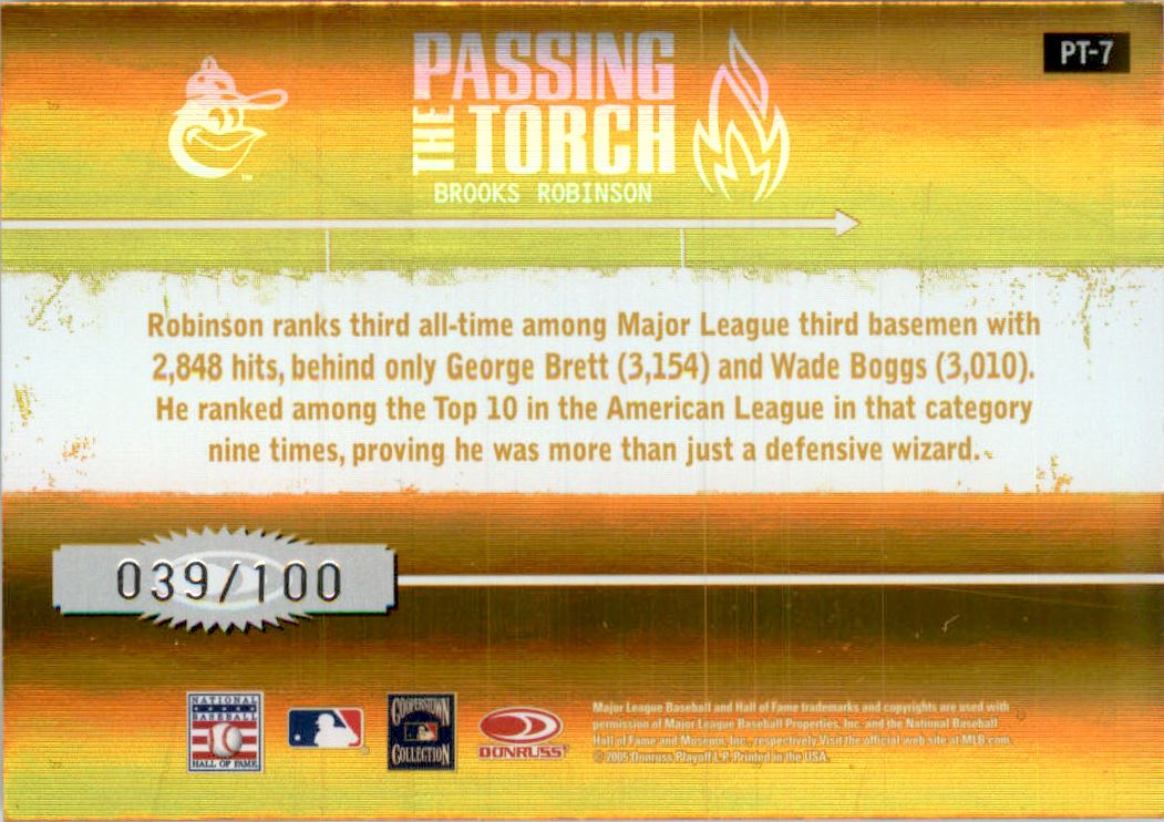 2005 Donruss Elite Passing the Torch Gold #7 Brooks Robinson back image