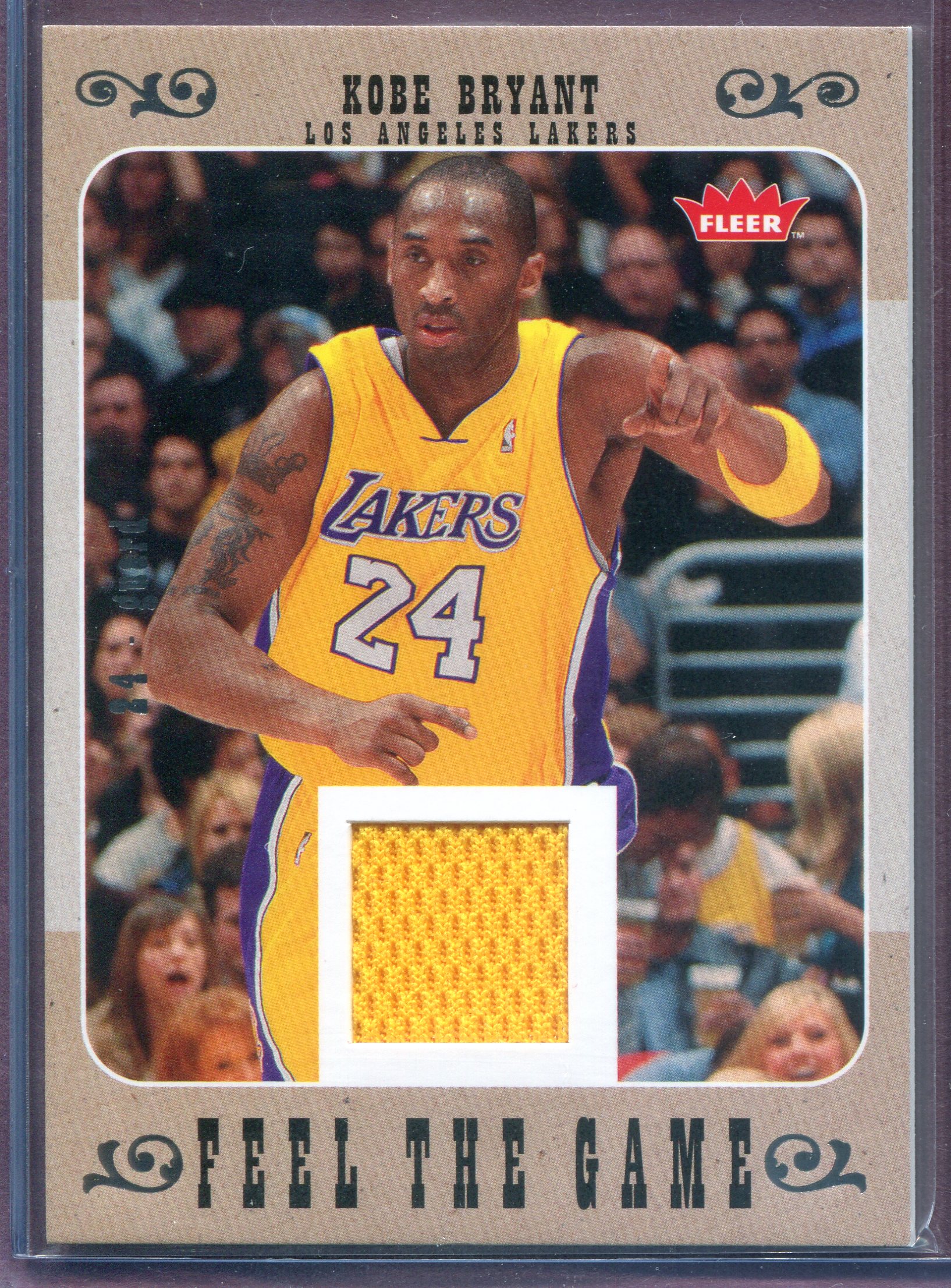 2007-08 Fleer Feel The Game #FGKB Kobe Bryant - JERSEY RELIC - NM-MT