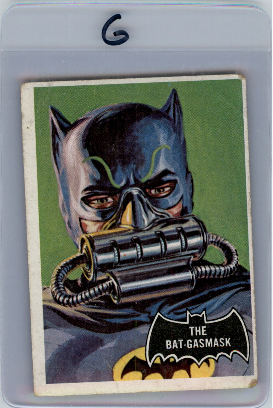 1966 Topps Batman Black Bat #43 The Bat-Gasmask
