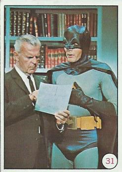 1966 Topps Batman Color #31 Batman, Comissioner Gordon