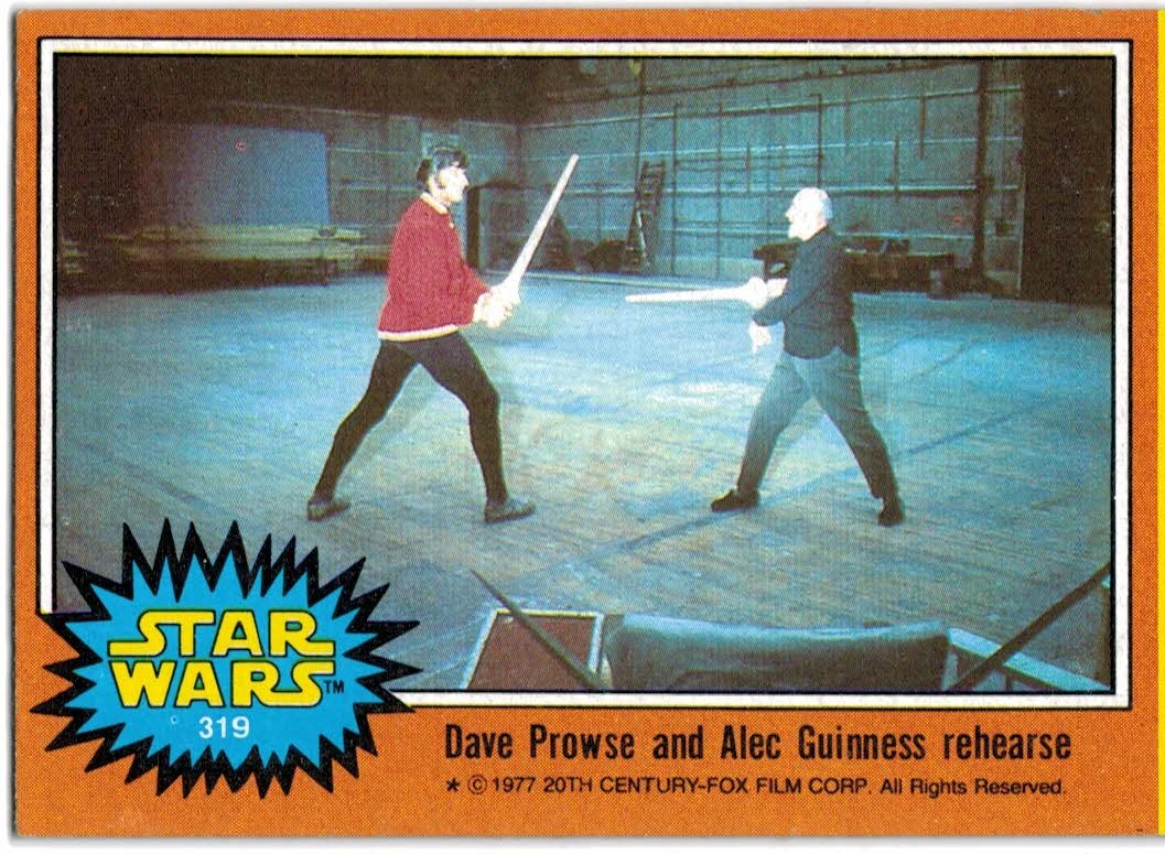 1977 Topps Star Wars #319 Dave Prowse and Alec Guinness rehearse