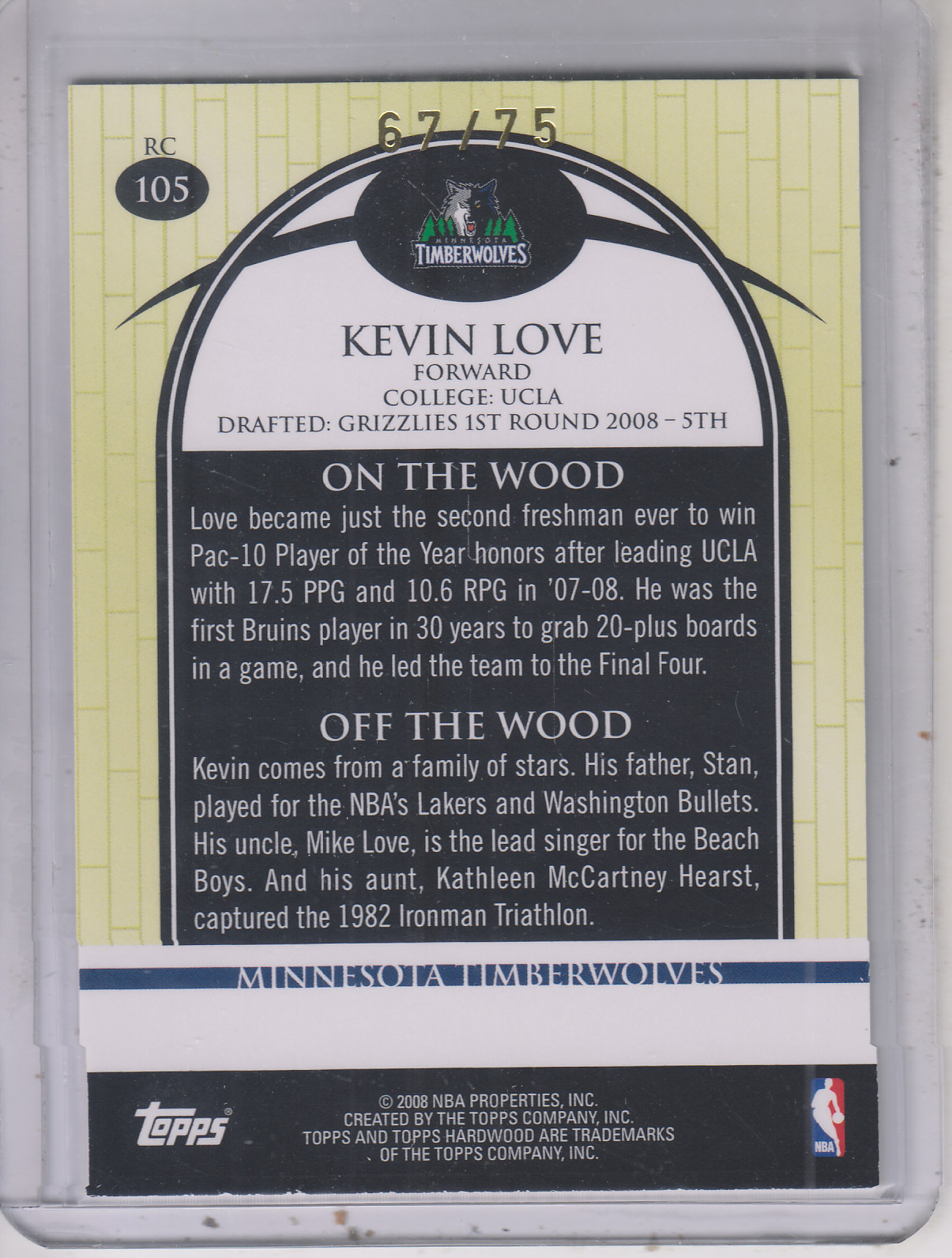 2008-09 Topps Hardwood Mahogany #105 Kevin Love Shooting back image