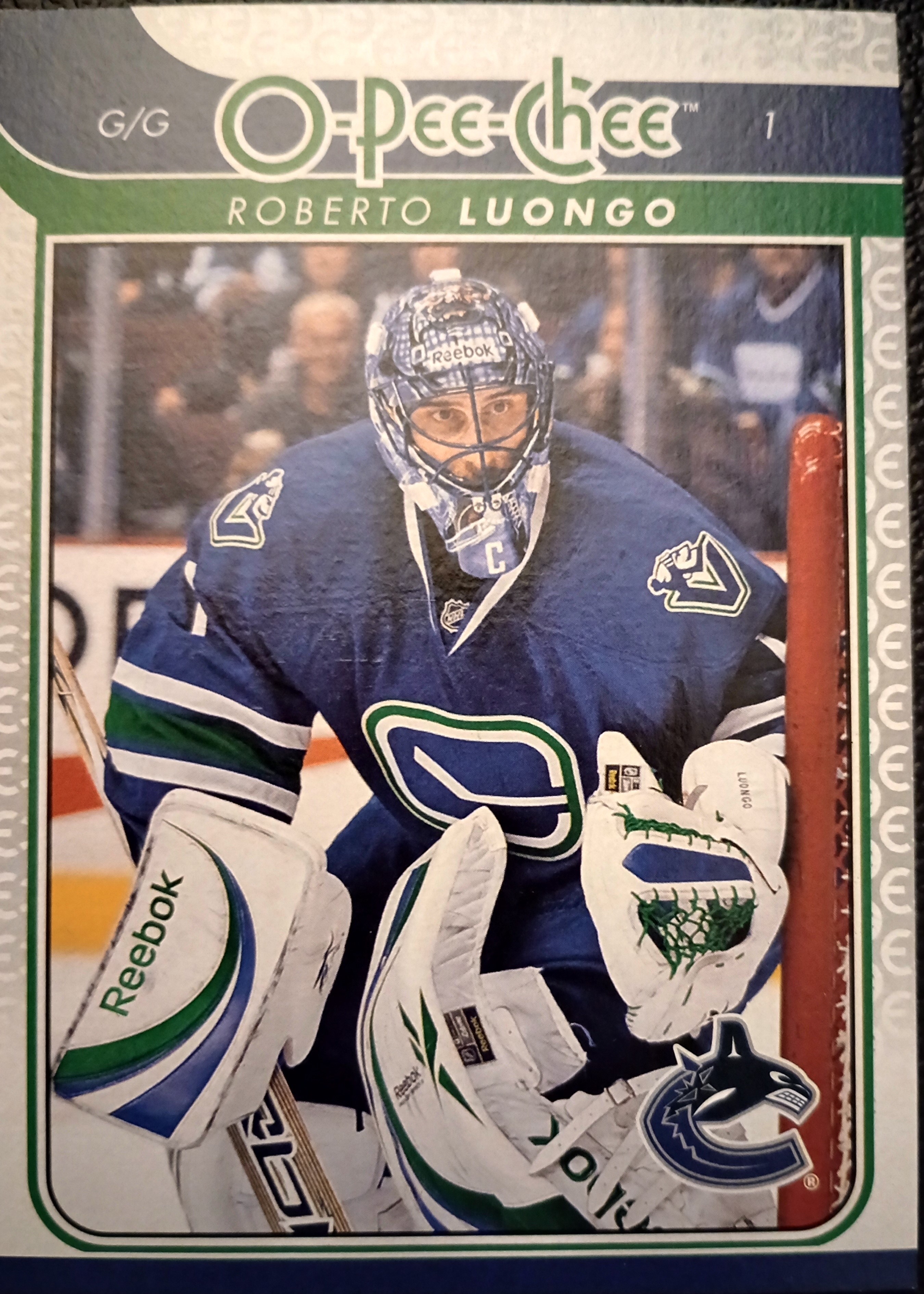 2009-10 O-Pee-Chee #1 Roberto Luongo