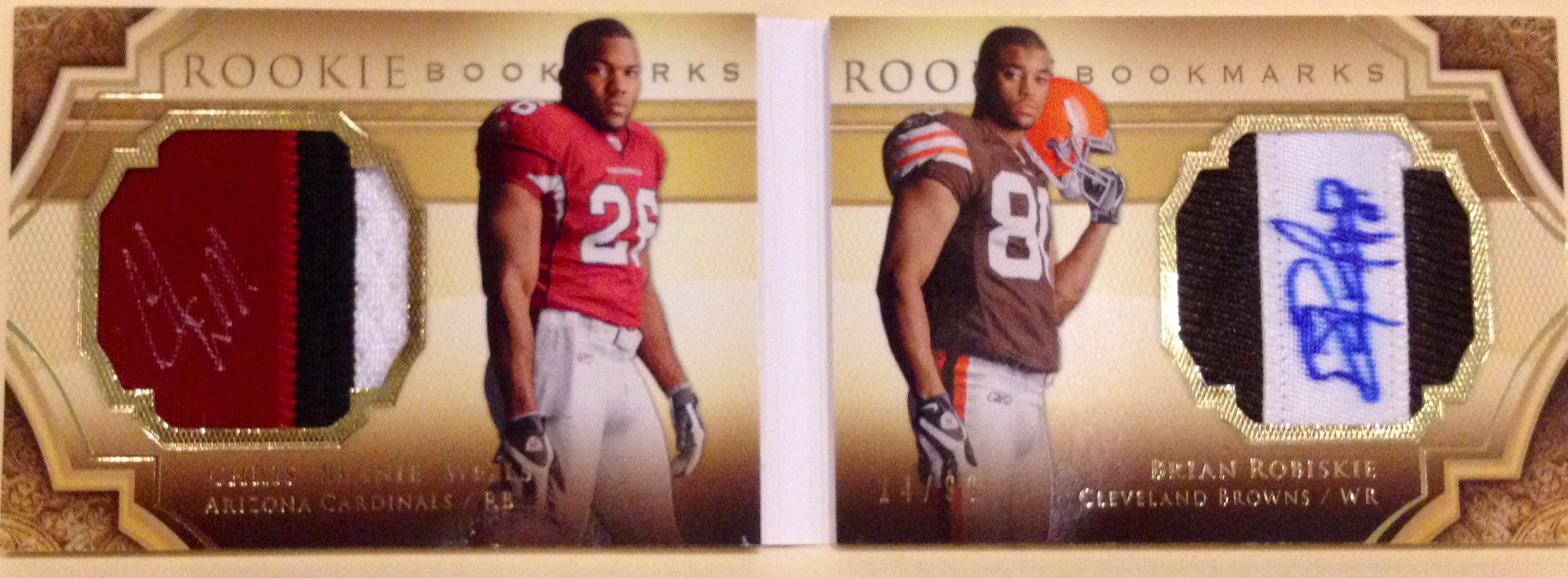 2009 Exquisite Collection Rookie Bookmark Patch Autographs #WR Brian Robiskie/99/Chris Wells