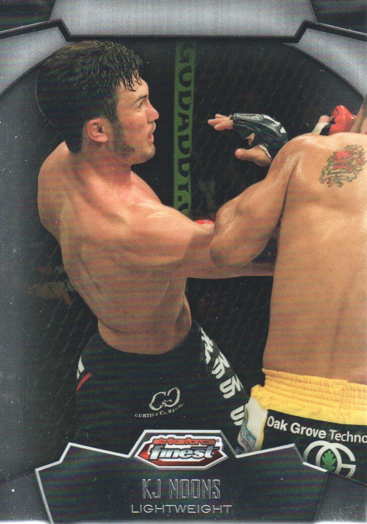 2012 Finest UFC BASE MMA Cards Pick from List - Bild 26 von 31