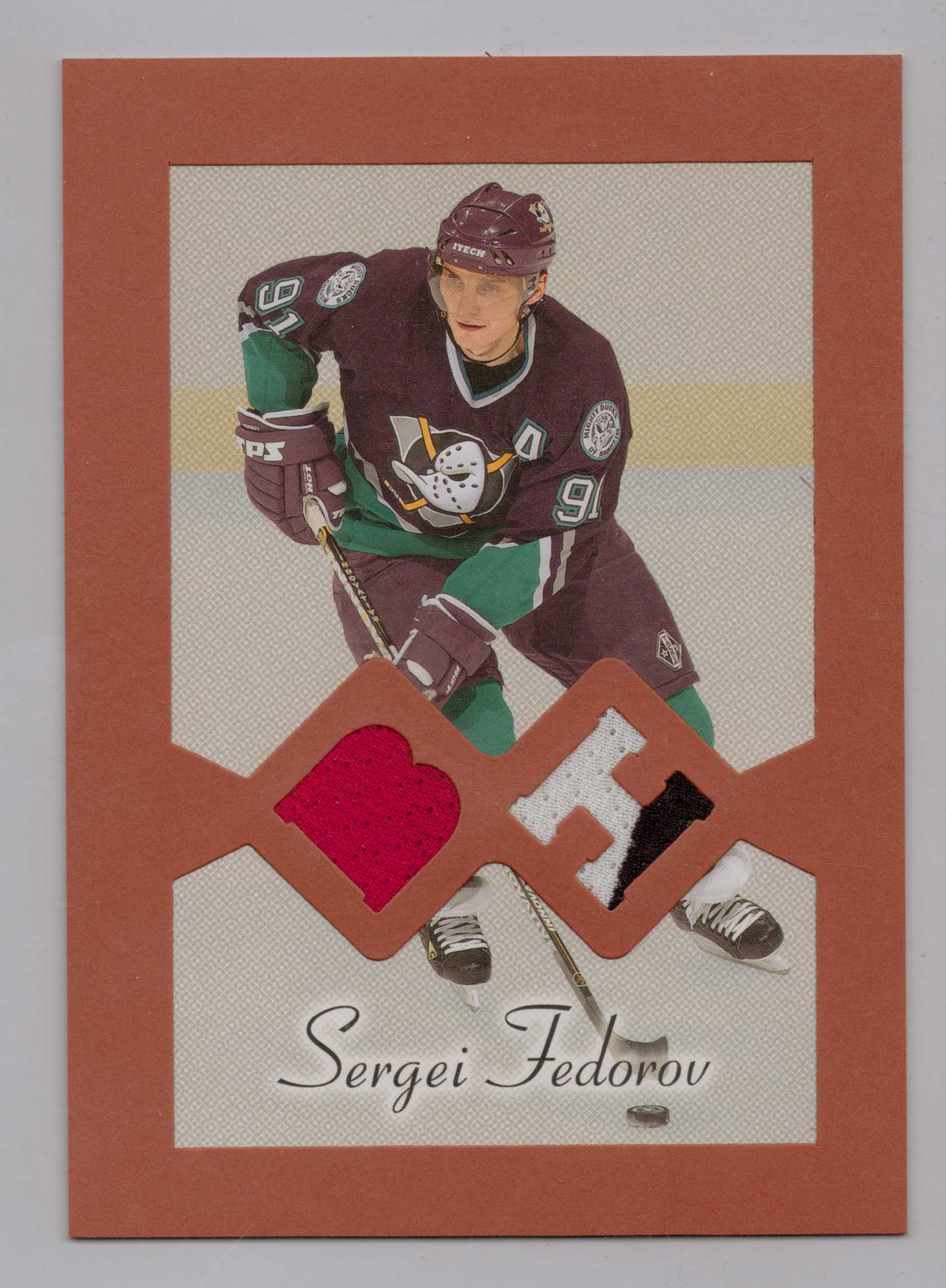 2003-04 Titanium Hockey #142 Sergei Fedorov Jersey 633/875 at