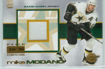 2000-01 Crown Royale Game-Worn Jersey Patches #11 Mike Modano/143