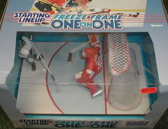 1997 SLU Hockey One on One #4 Owen Nolan / Chris Osgood Freeze Frame Toy
