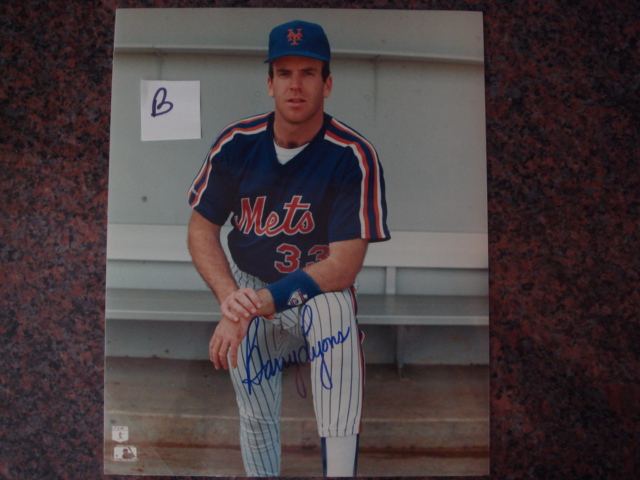Barry Lyons Autographed 8 X 10 Mets Picture With COA pose B