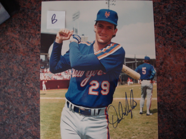 Dave Magadan Autographed 8 X 10 Mets Picture With COA pose B