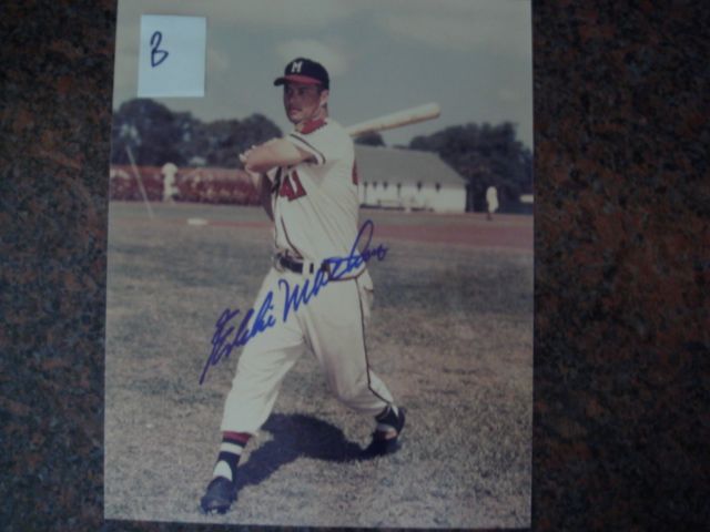 Eddie Mathews Autographed 8 X 10 Braves Picture With COA pose B