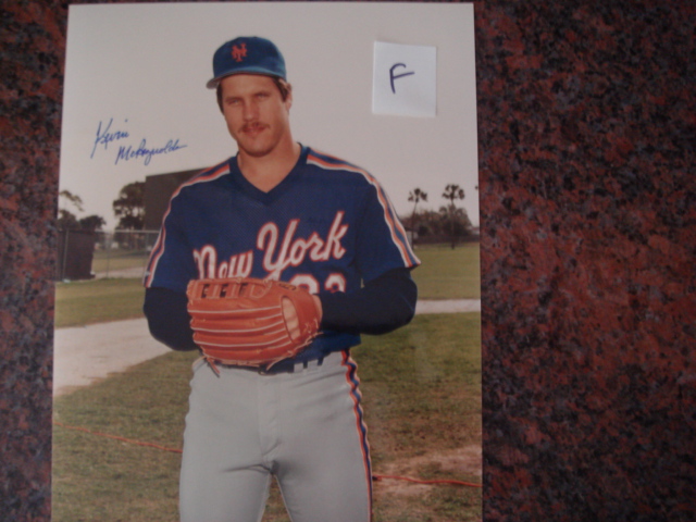 Kevin McReynolds Autographed 8 X 10 Mets Picture With COA pose F