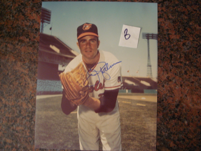 Jim Palmer Autographed 8 X 10 Picture Orioles With COA pose B