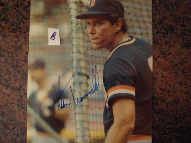 Alan Trammell Autographed 8 X 10 Tiger Picture With COA pose A