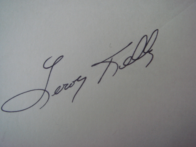 Leroy Kelly Autographed 3 X 5 Card With COA