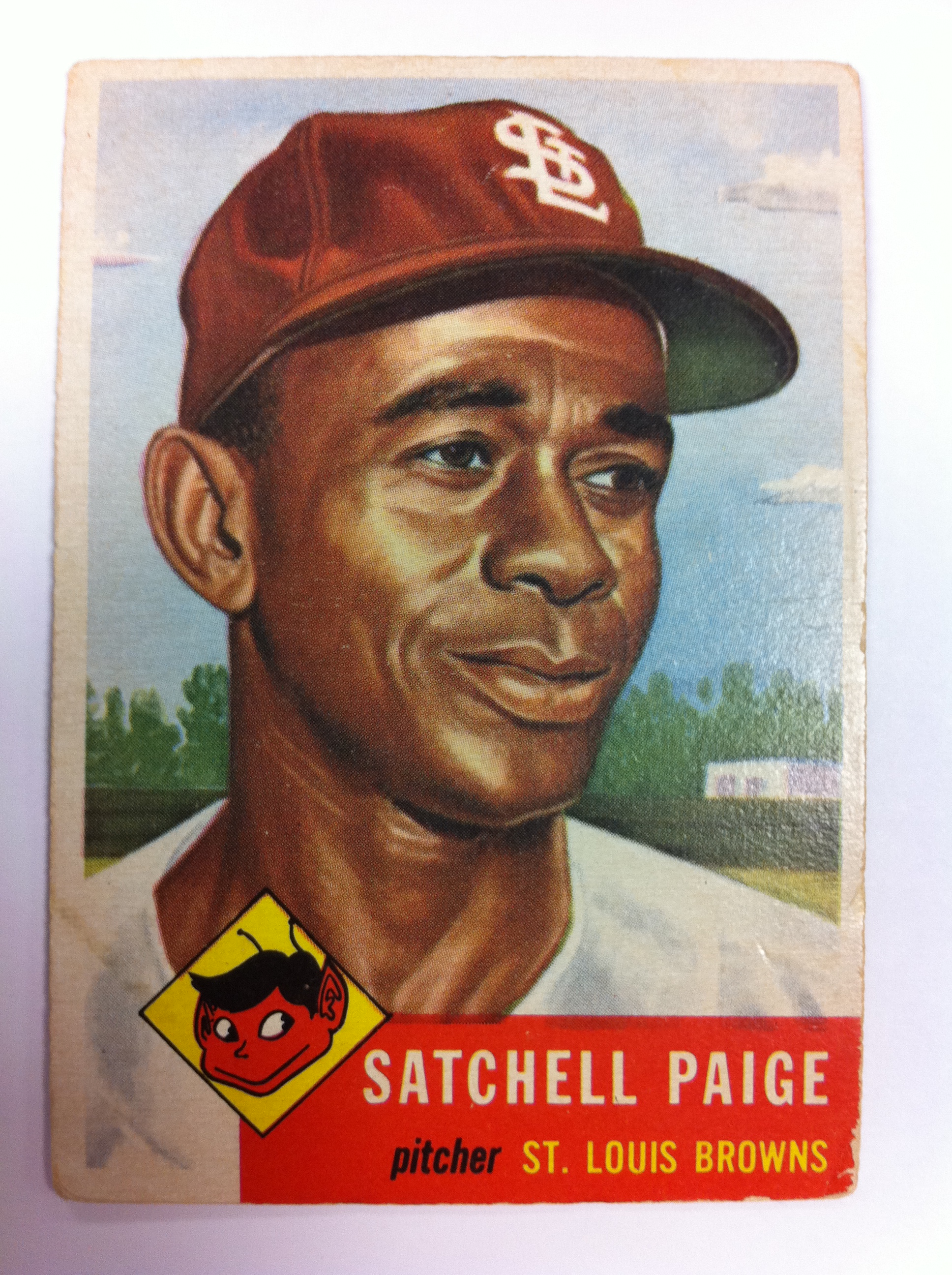1953 Topps #220 Satchel Paige UER/Misspelled Satchell/on card front