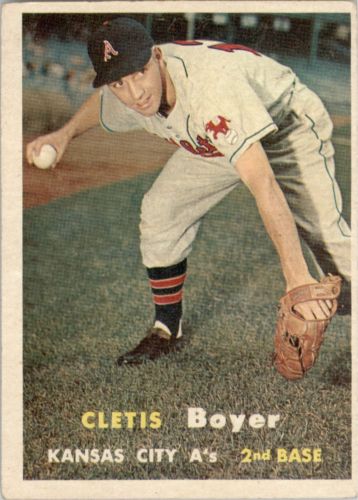 1957 Topps #121 Clete Boyer RC