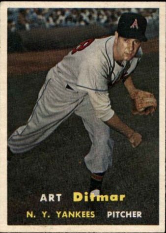 1957 Topps #132 Art Ditmar