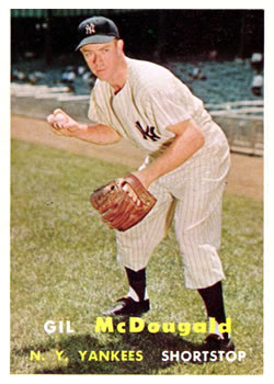1957 Topps #200 Gil McDougald