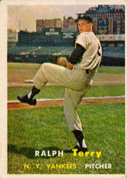 1957 Topps #391 Ralph Terry RC