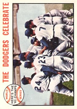 1964 Topps #140 World Series Summary/Dodgers Celebrate