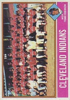 1976 Topps #477 Cleveland Indians CL/Frank Robinson MG