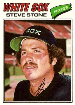 1977 Topps #17 Steve Stone
