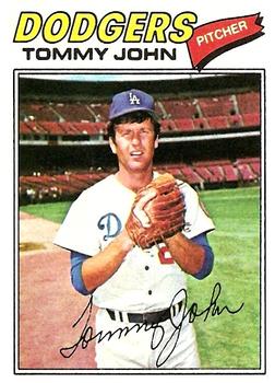 1977 Topps #128 Tommy John