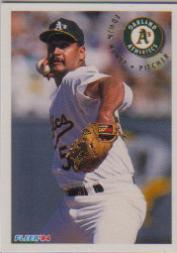 1994 Fleer Baseball "Main Set" Base Cards #241 to #480 - Picture 60 of 475