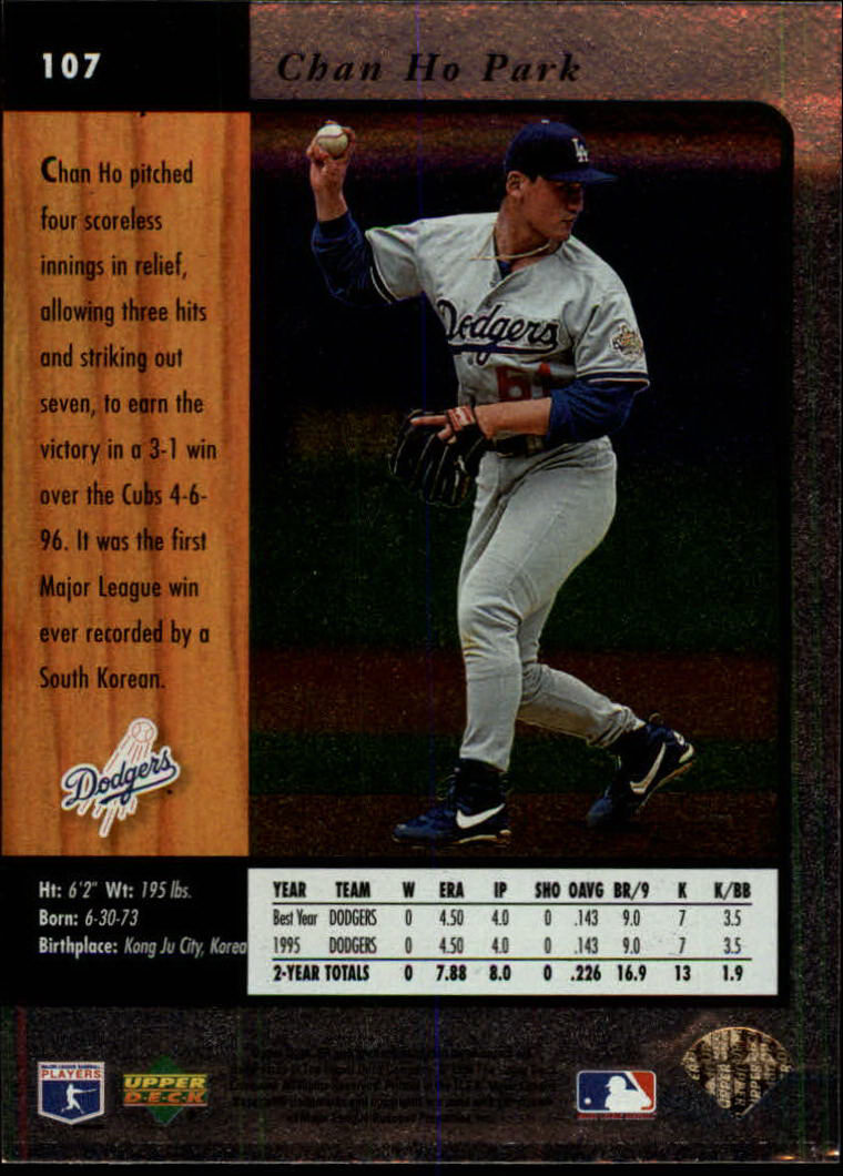 1994 Bowman #98 Chan Ho Park RC - NM-MT