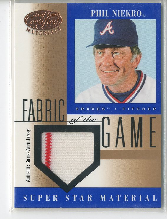 2001 Leaf Certified Materials Fabric of the Game #53BA Phil Niekro
