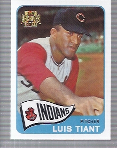 2001 Topps Archives #52 Luis Tiant 65