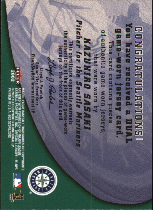 2002 Fleer Box Score Amazing Greats Dual Swatch #13 Kazuhiro Sasaki back image