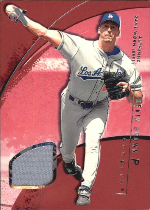 2002 E-X Essential Credentials Now #26 Kevin Brown Jsy/26 on